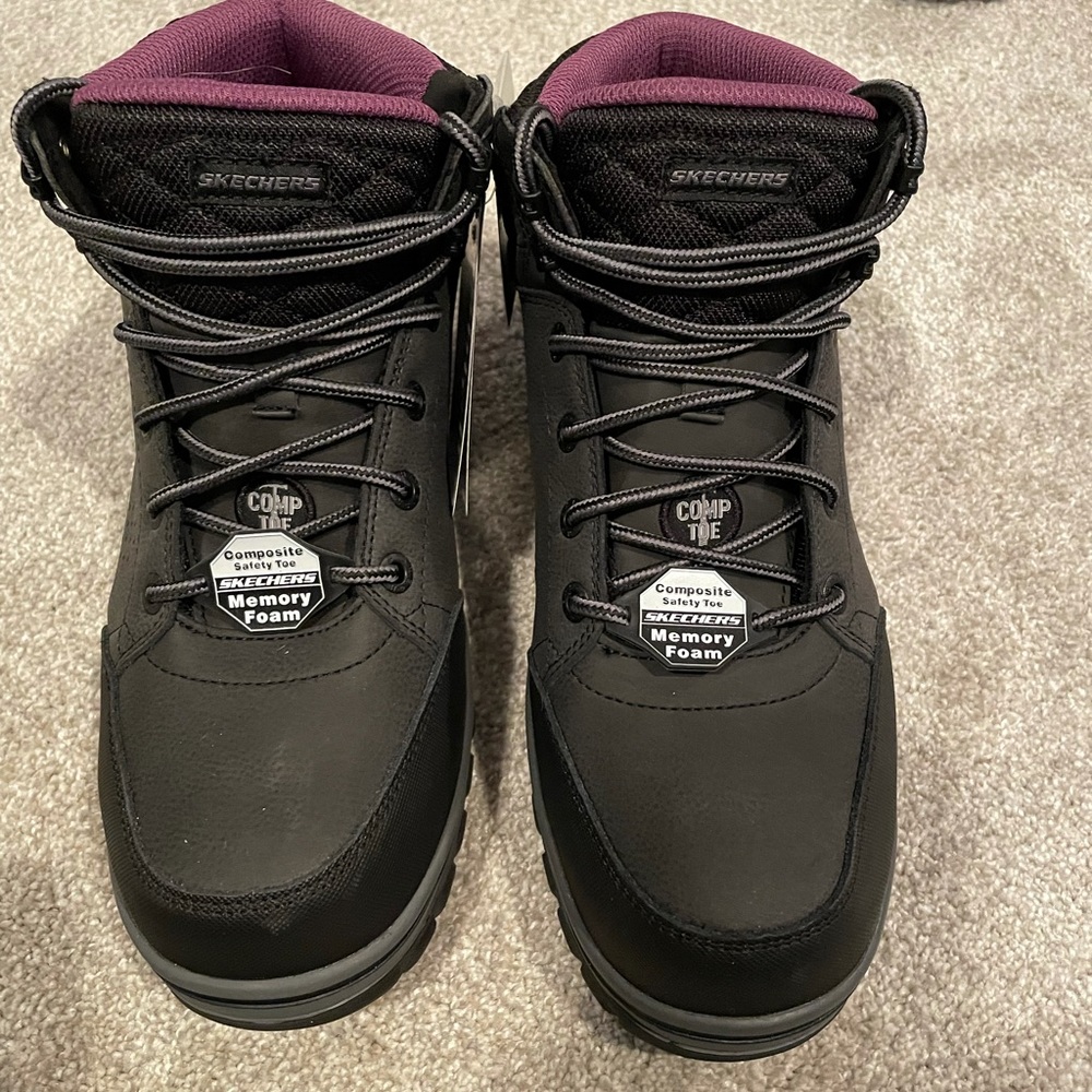 Sketchers work boots